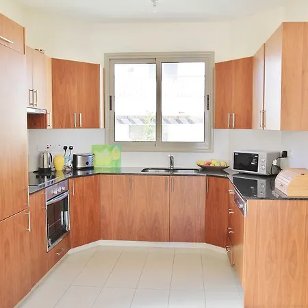 Polyxenia 3 Bedroom Villa Protaras